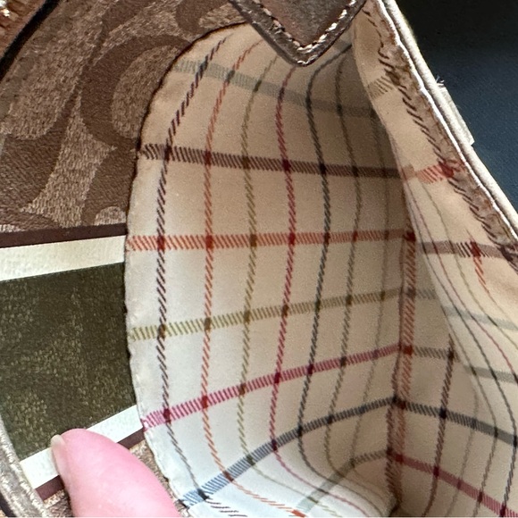 Coach Heritage Crossbody with Tattersall lining - Picture 9 of 16